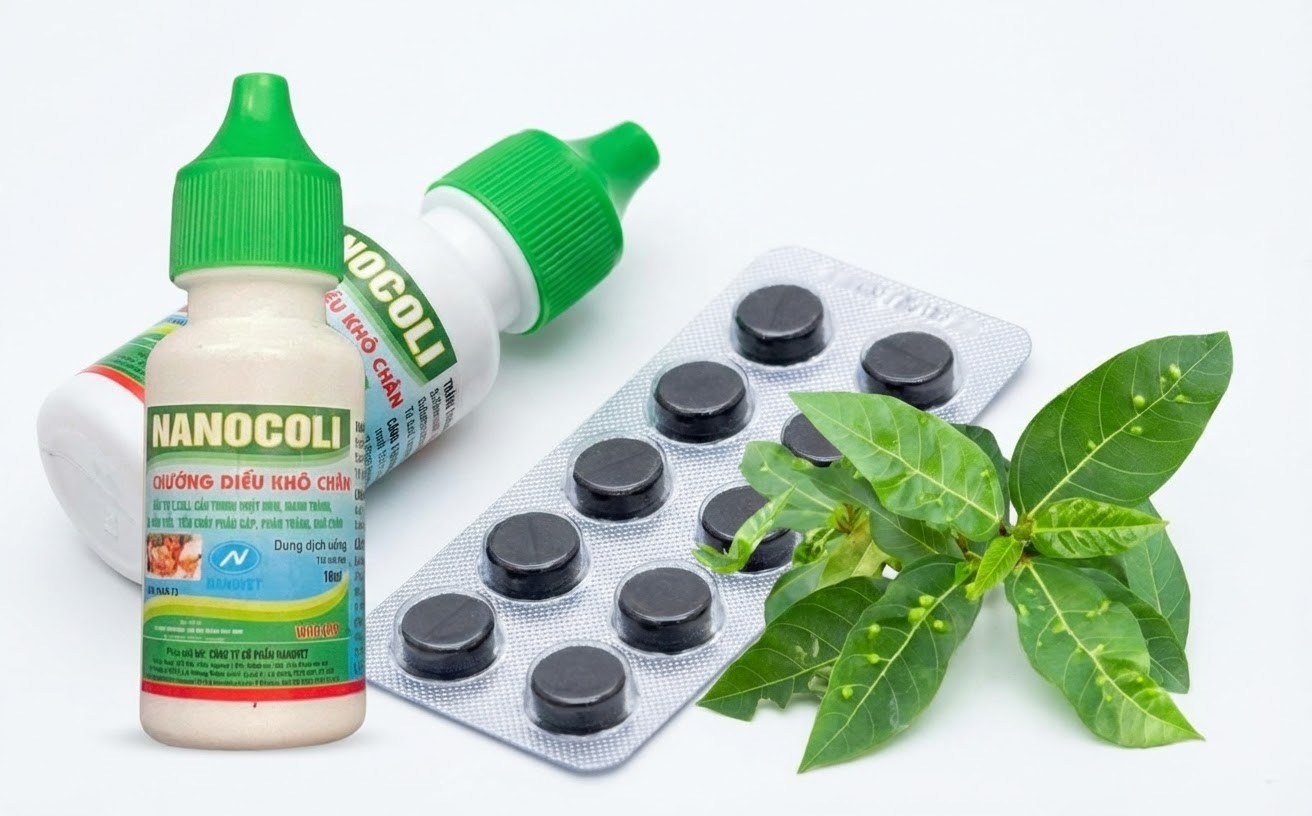 ộ đôi thuốc Nanocoli và Carbomango điều trị tiêu chảy cho chim.